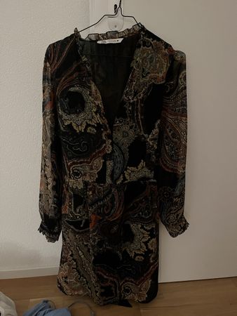 Zara Kleid, Herbstkollektion, Grösse XL, Top Zustand!
