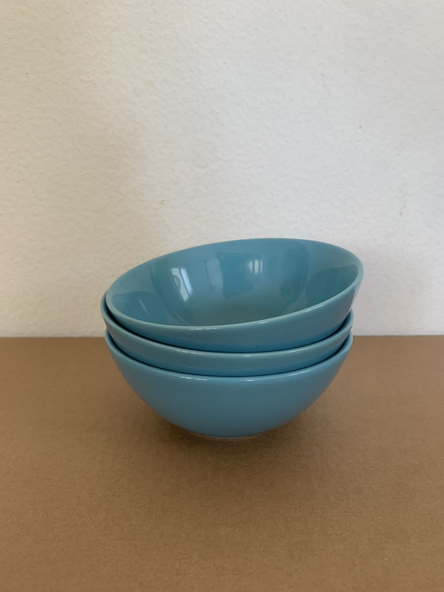 Ikea Ciotole: 3x IKEA Schüssel hellblau / türkis, Keramik – Usato da Zürich venduto da Leonieonie. 1