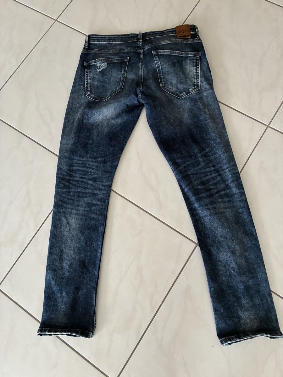 Jeans: Jeanshose gr. 32/32 – Nuovo (secondo la descrizione) da Wald ZH venduto da Slaste 1