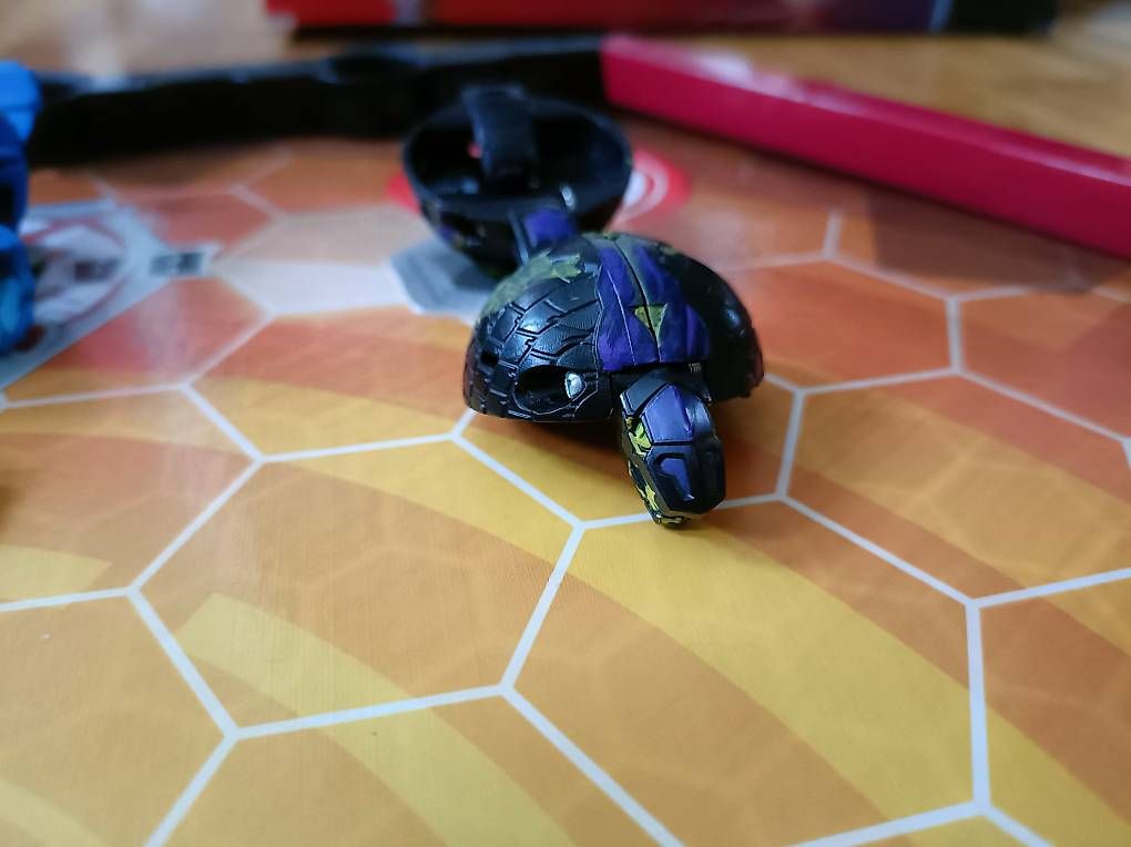 Spielzeuge: Bakugan Armored Alliance limitiert – Gebraucht aus Münchenstein von 2011nico 3