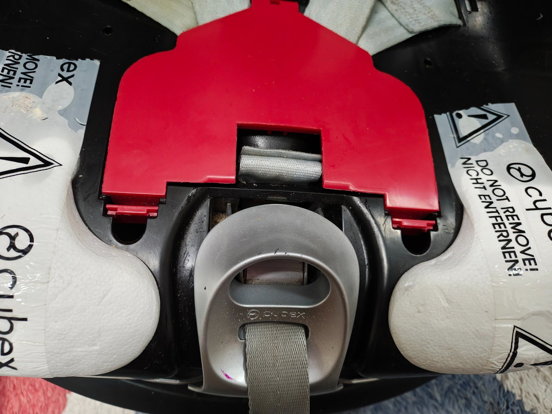 Cybex Seggiolini per auto: Kinderautositz Cybex Simona Plus platinum – Usato da Veltheim AG venduto da GreatBarrierReef 6