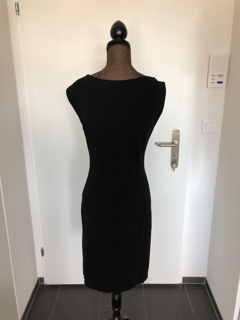 Vestiti: MANGO SUIT Kleid NEU – Usato da Winkel venduto da Luxtime 3