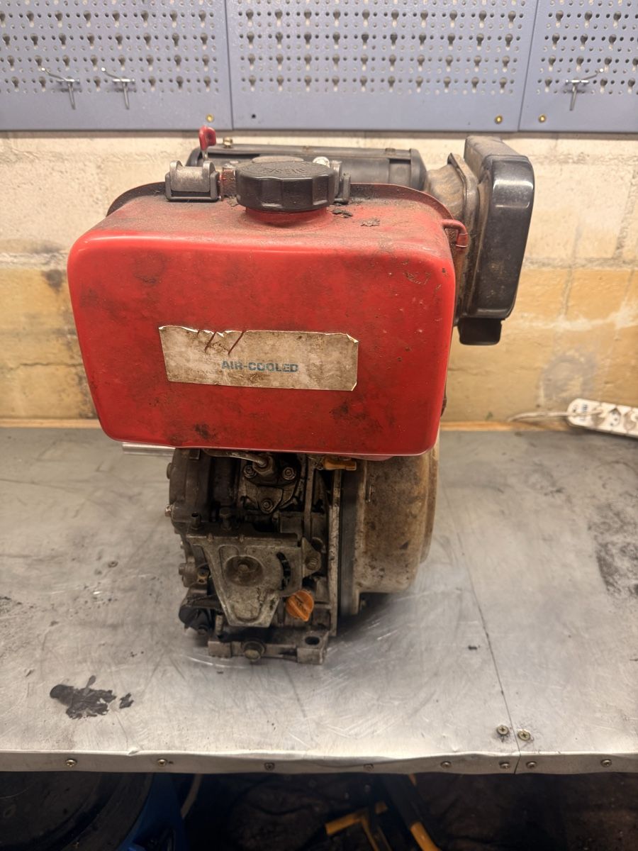 Yanmar  Motori: Yanmar L100N Dieselmotor – Usato da Olten venduto da yan_5zy2 3