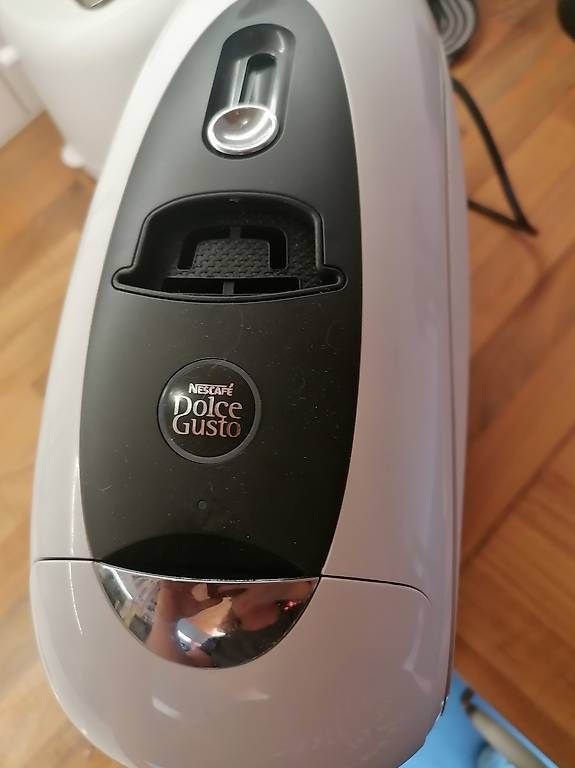 Nescafé Macchine per caffè & Macchine per espresso: Kaffemaschine Dolce Gusto Neo – Usato da Röthenbach i. E. venduto da Drachen111