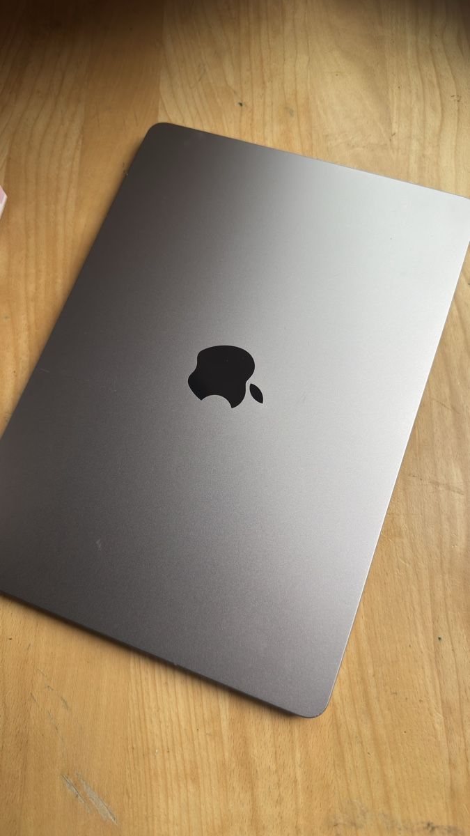 Apple Notebooks: MacBook Air M3 – Neu (gemäss Beschreibung) aus Luzern von Mxg05 4