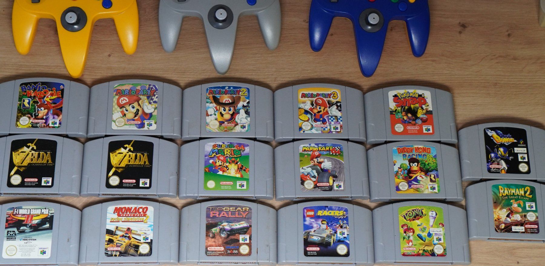 Nintendo Console: Nintendo 64 Pikachu Edition + 17 Spiele + 3 Controller – Usato da Oberwangen b. Bern venduto da pas_x72k 2