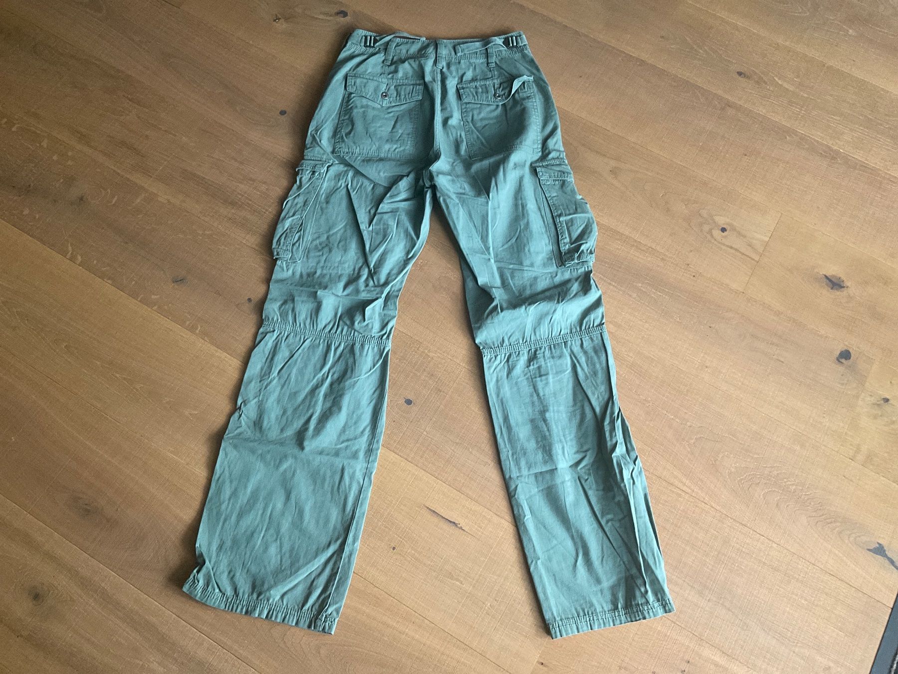 Bershka Pantaloni: Bershka Cargohose Damen Gr. 36 – Usato da Winterthur venduto da aionila 3