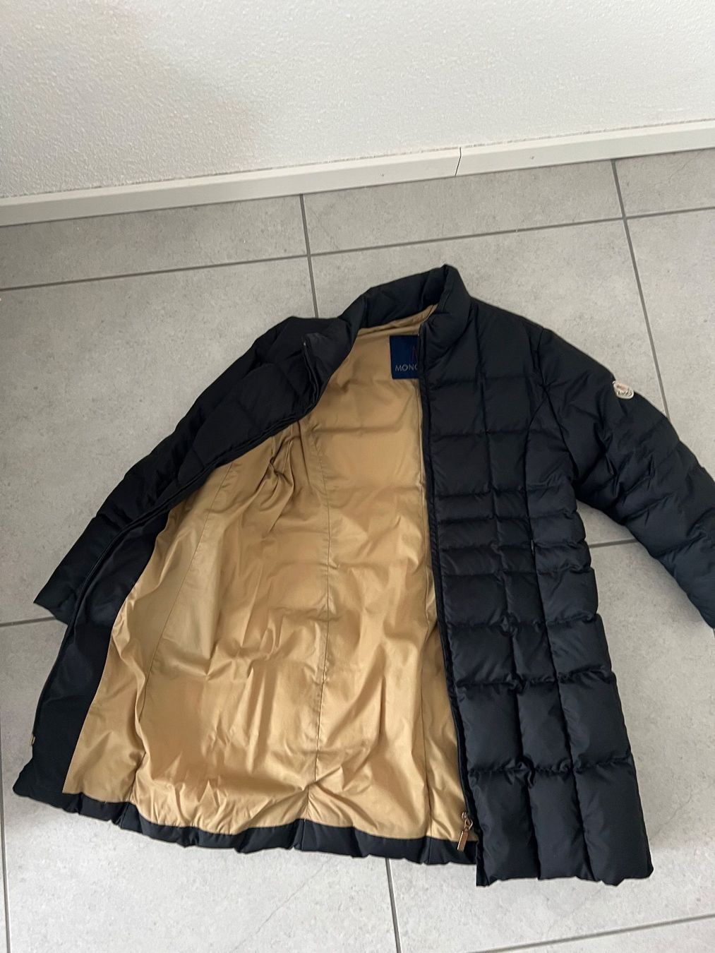 Moncler Giacche & Cappotti: Moncler Daunenmantel – Usato da Zofingen venduto da Mike1879 3