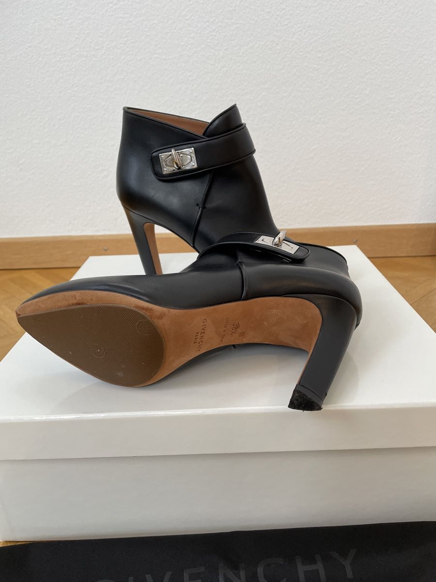 Givenchy Scarpe da donna: Givenchy Bootie – Nuovo (secondo la descrizione) da Fruthwilen venduto da beadier1 3