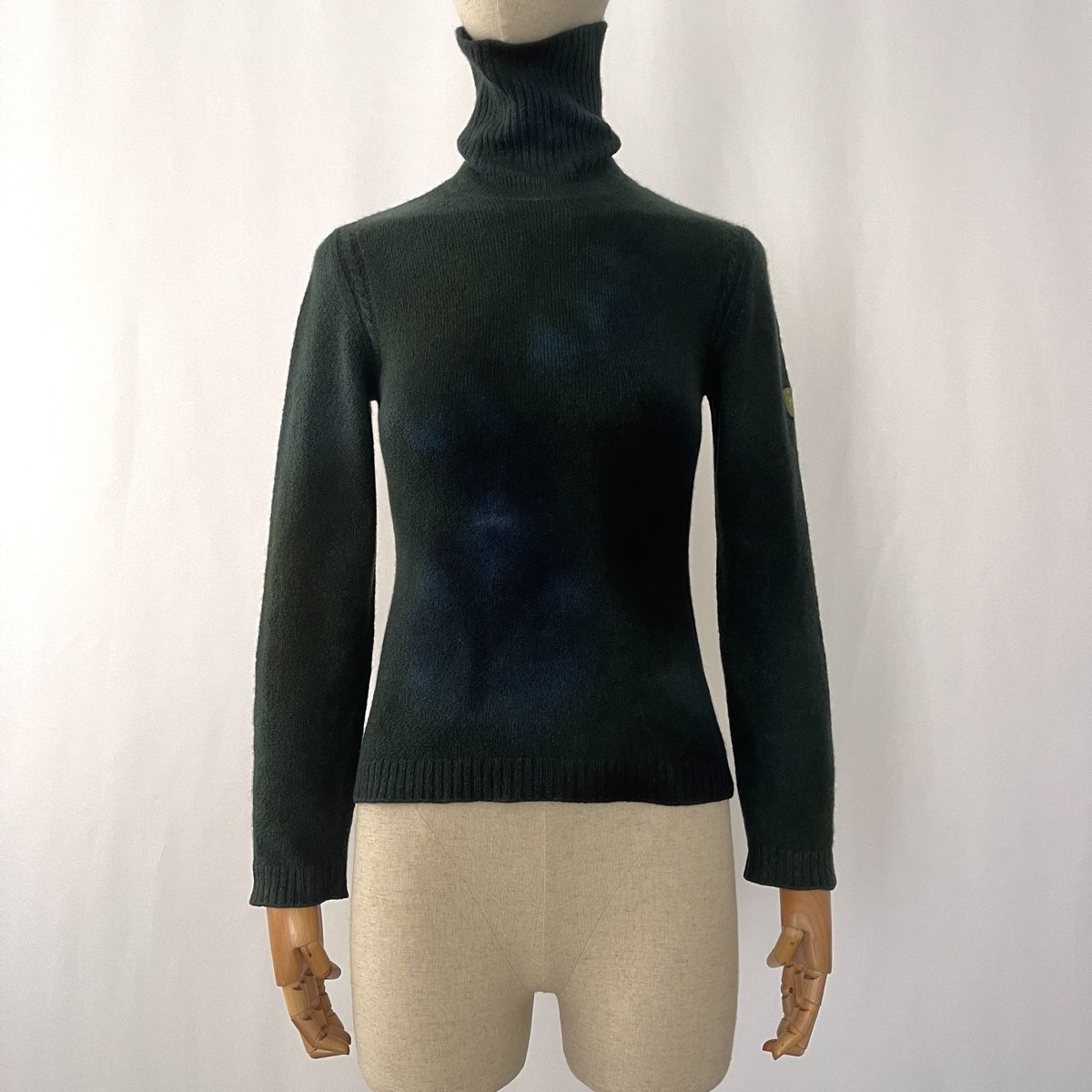 Escada Maglioni & Felpe: ESCADA Cashmere Sweater – Nuovo (secondo la descrizione) da Emmen venduto da Avviivva_Com2023