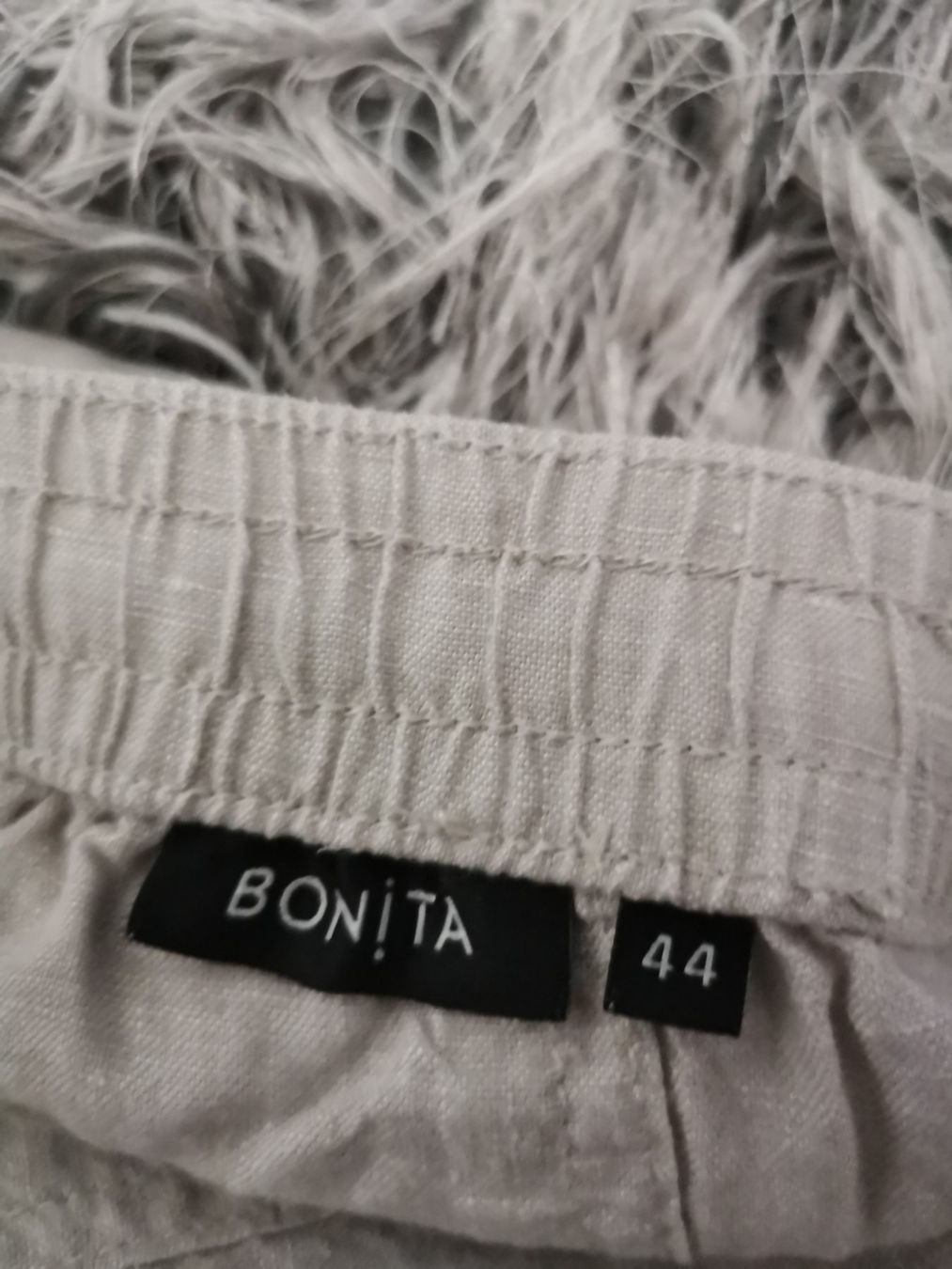 Bonita Gonne: Jupe / Leine / Bonita / 44 – Usato da Hergiswil NW venduto da Angfri 1
