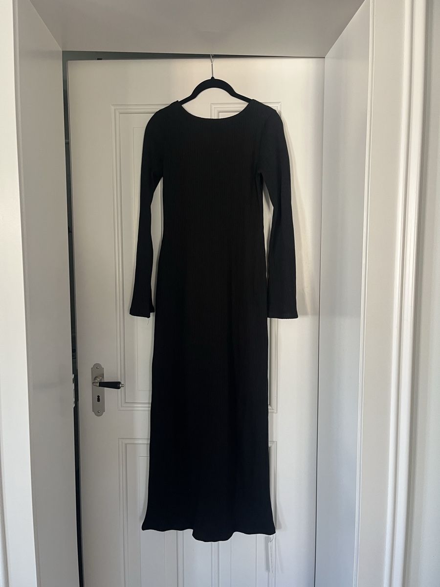 Reformation Vestiti: Reformation Dress - S - new with tags – Nuovo (secondo la descrizione) da Zürich venduto da jul_855n