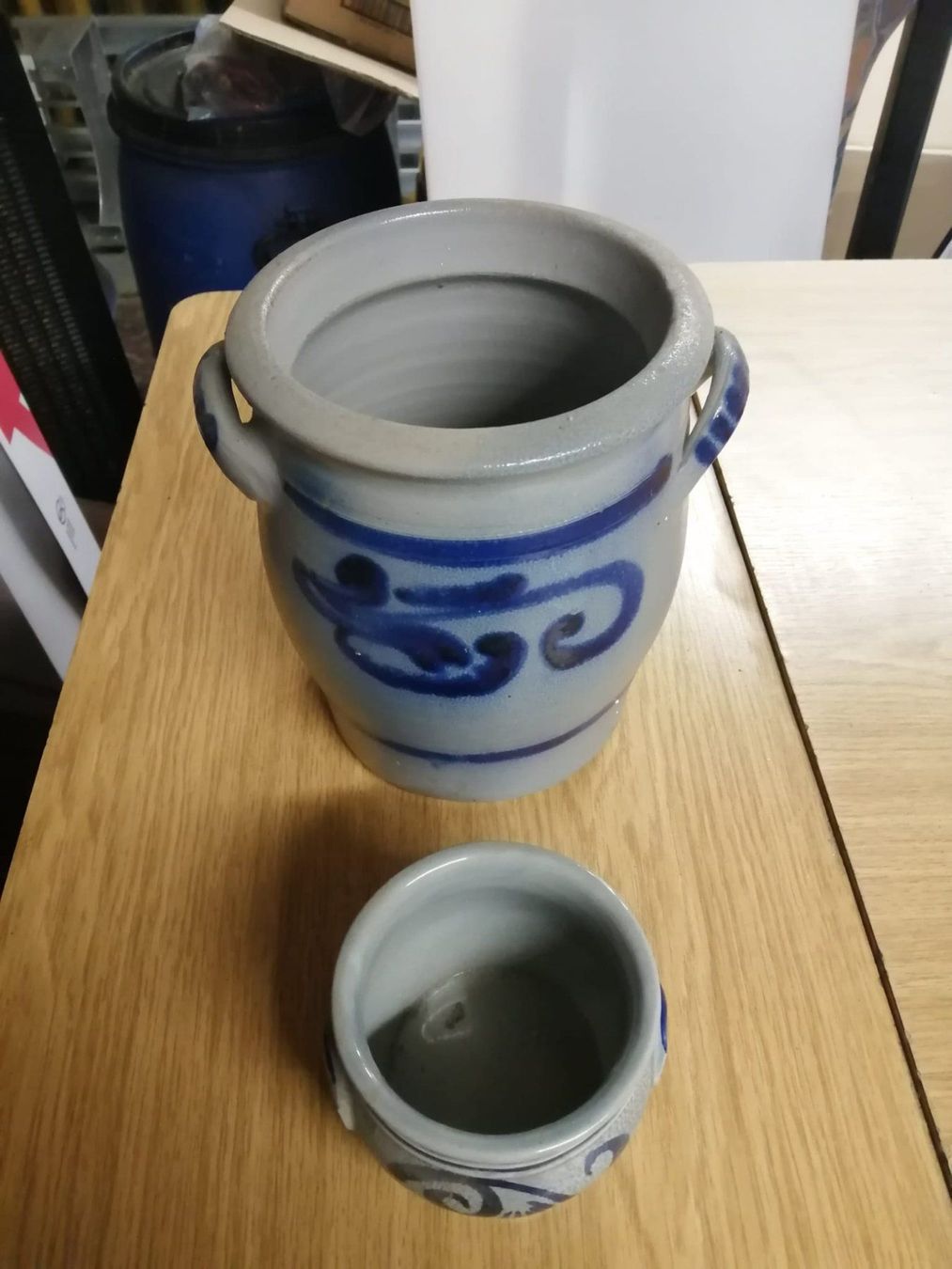 Caraffe: 2 Stück Kübel Krüge – Usato da Obfelden venduto da Alf2005 1