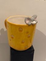 Tasse souvenir Suisse motif fromage et souris amusante