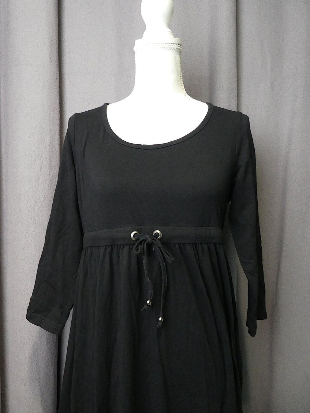 Vestiti: Freizeitkleid Schwarz – Usato da Urtenen-Schönbühl venduto da Restwert_Schoenbuehl 1