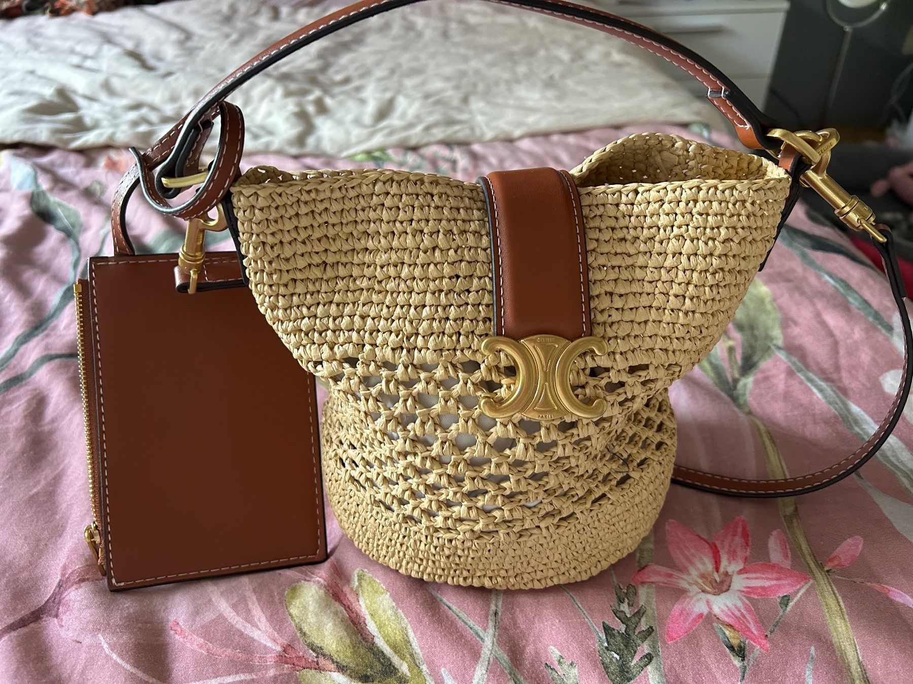 Taschen für Damen: Tasche aus Raffia – Neu (gemäss Beschreibung) aus Oberdorf BL von Luka02