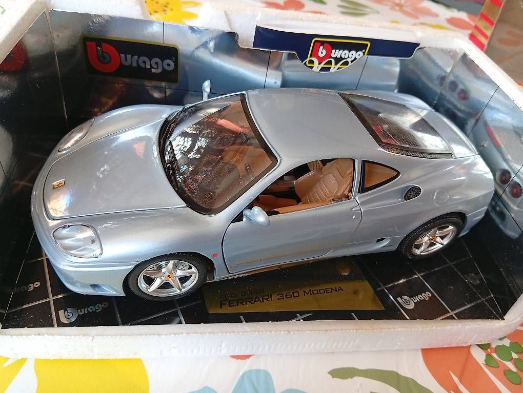 Modellini d'auto: Collezione modellini automobili Burago  – Usato da Vezio venduto da 41181 1