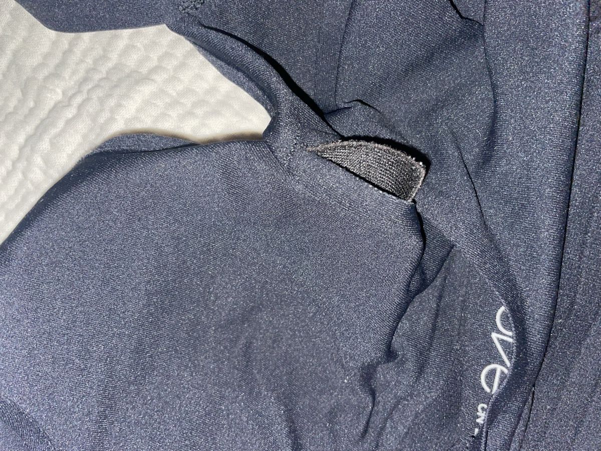 H&M Tops: ALLES RAUS Sport-BH – Gebraucht aus Kloten von simones.thriftshop 2