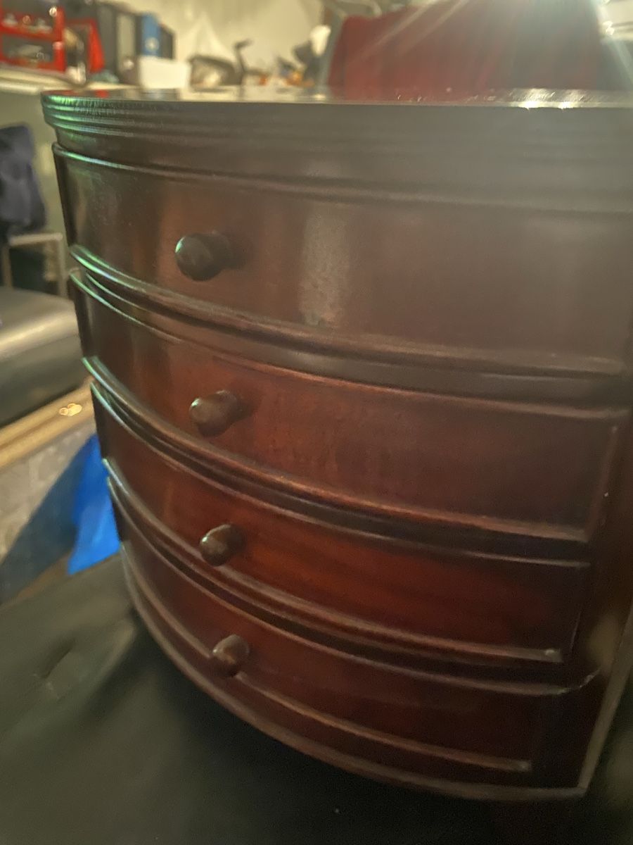 Kommoden: Mahagony Jewellery Chest – Gebraucht aus Birsfelden von Blaetzbums97