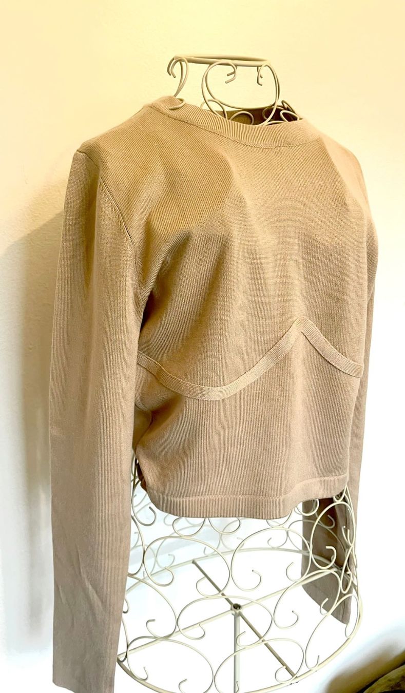 Pullover & Sweatshirts: Ami&Clo Paris Frauen Pullover – Neu (gemäss Beschreibung) aus Kilchberg ZH von Suisse500 3