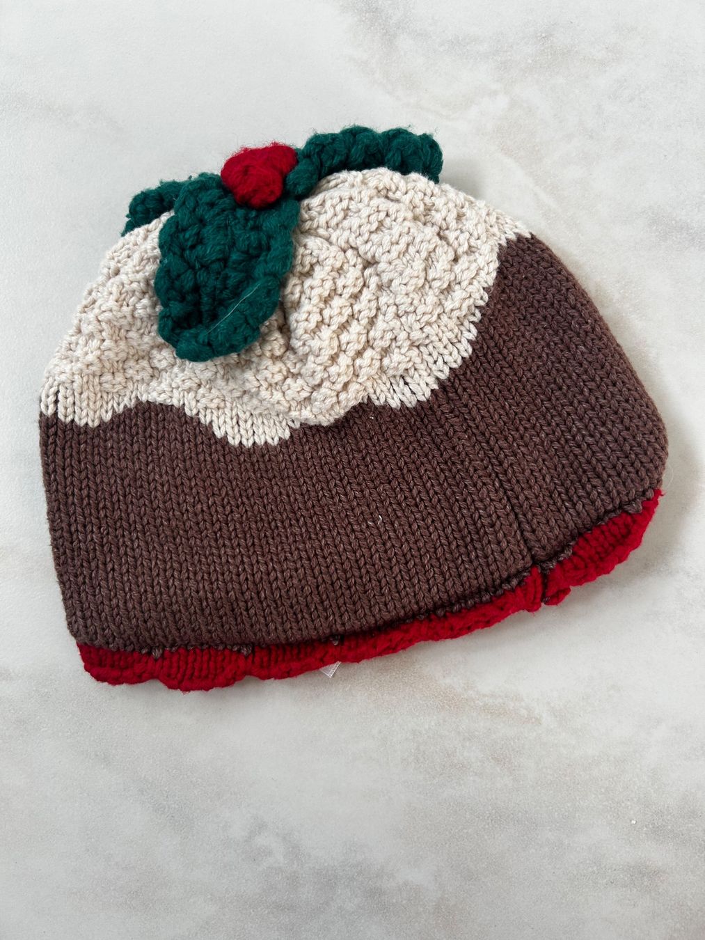 Lotti & Set di vestiti: Next UK Christmas pudding hat Gr.68 – Usato da Rüti ZH venduto da JB_8630