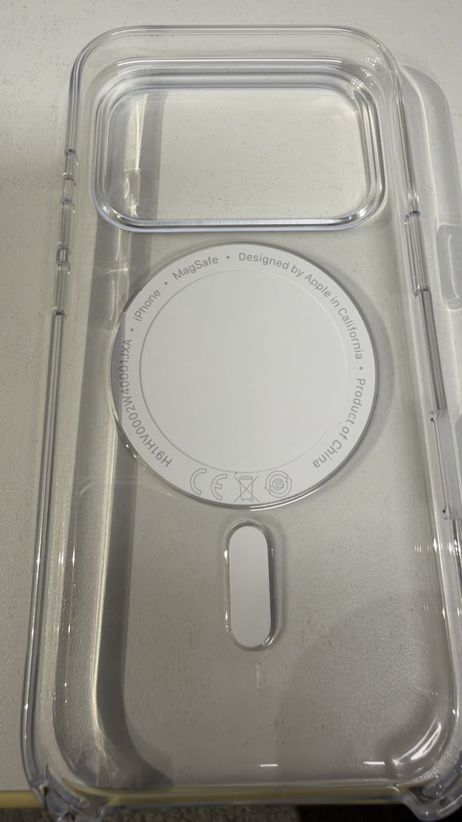 Apple Covers & Schutzfolien: Original Apple iPhone  MagSafe transparent  iPhone 18 Pro – Neu (gemäss Beschreibung) aus Sargans von Svx100 1