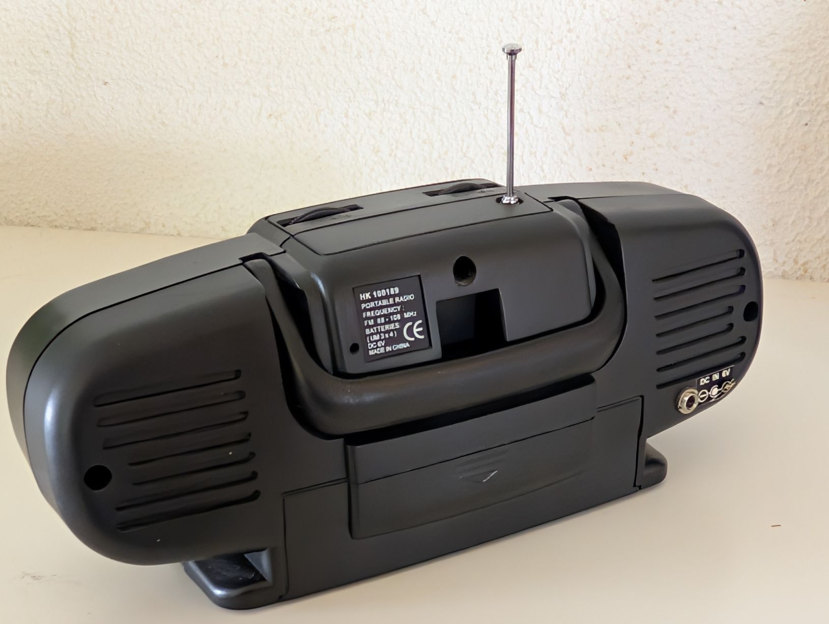 Radio: Mini Spitz Radio, oder Baby BoomBox – Usato da Breitenbach venduto da Dribbel 1