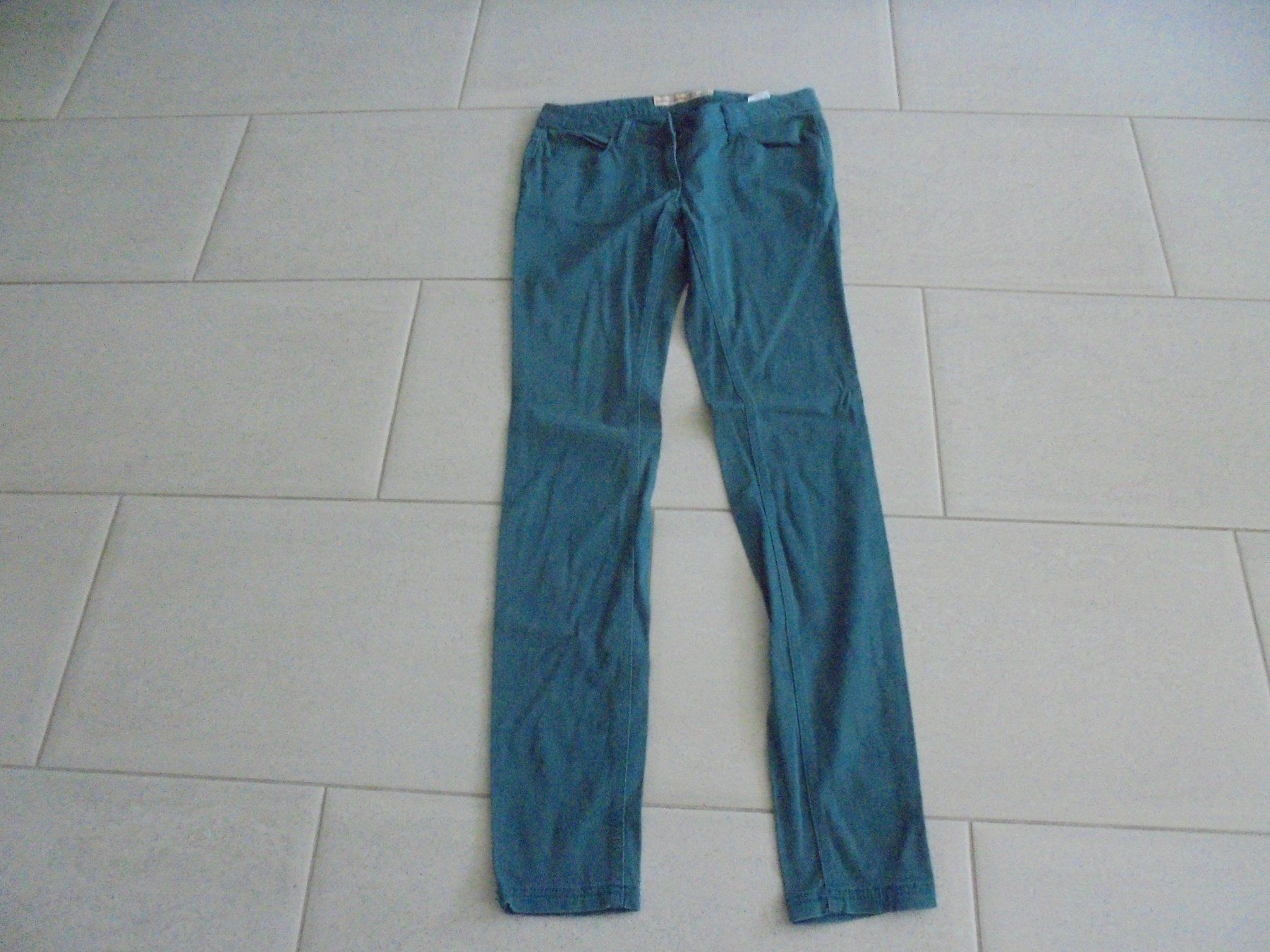 Tom Tailor Pantaloni: TOM TAILOR HOSE GR.27/32 – Usato da Rotkreuz venduto da Samballi