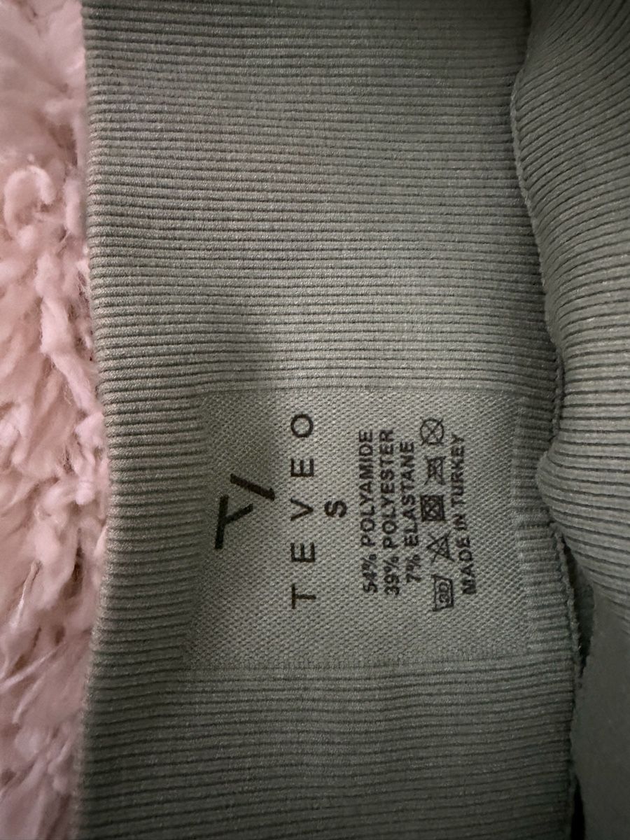 Teveo Leggings: Teveo Shorts (Timeless) – Usato da Münchenstein venduto da mia_bm9b 2