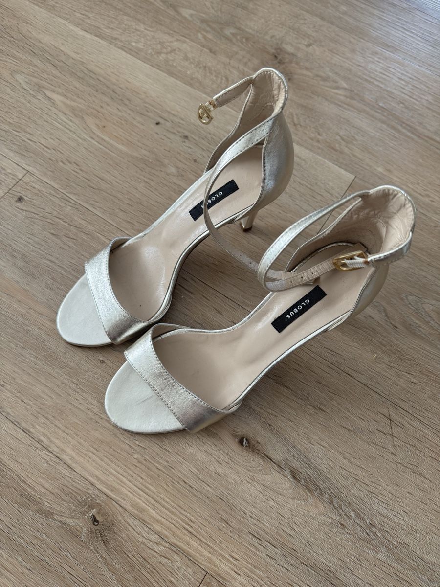 Globus Chaussures femmes: Sandalen globus – D'occasion à Eschlikon TG par Didi2007_ 3