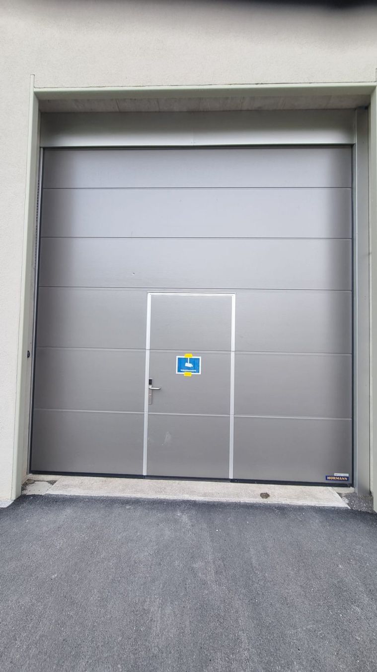 Hörmann Porte: Hörmann Garagentor – Usato da Chur venduto da pet_w8vp