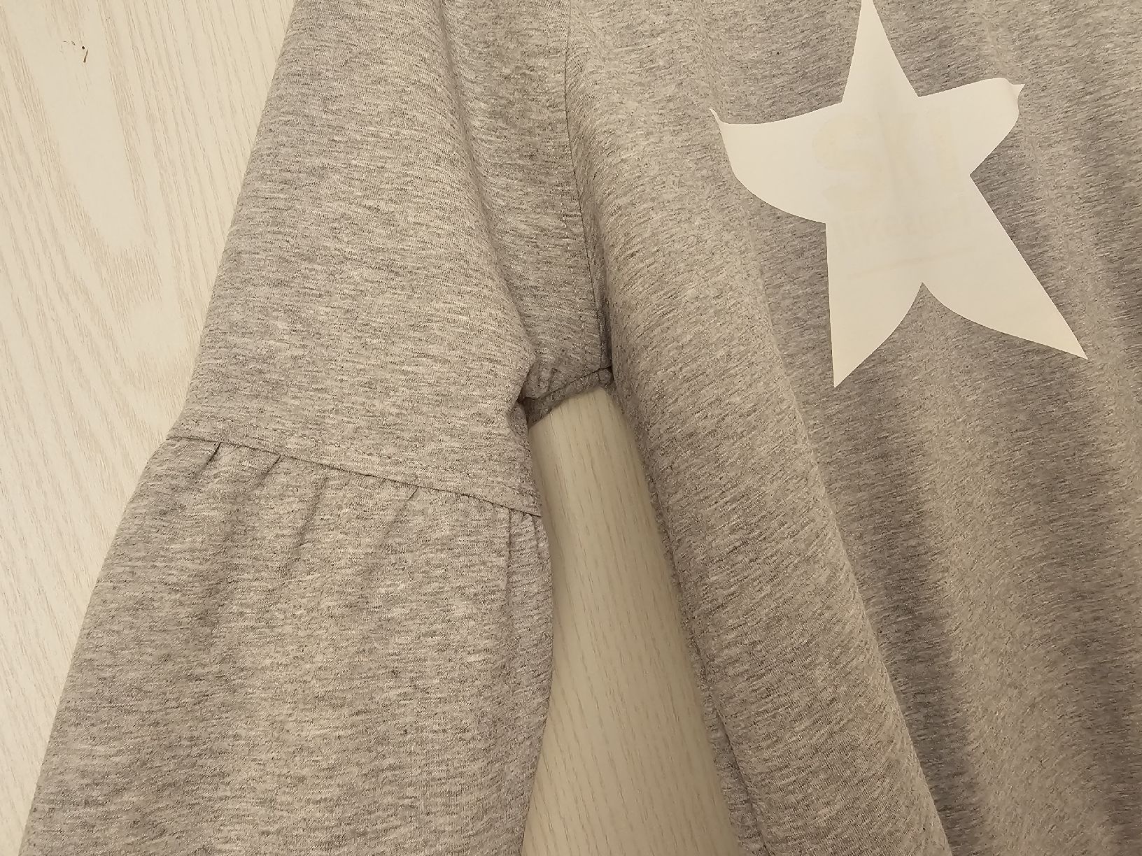 Bogner Blusen: Bogner Fire + Ice Bluse mit Stern Print, Grösse S, Grau – Gebraucht aus Ebnat-Kappel von ani_fq2z 2