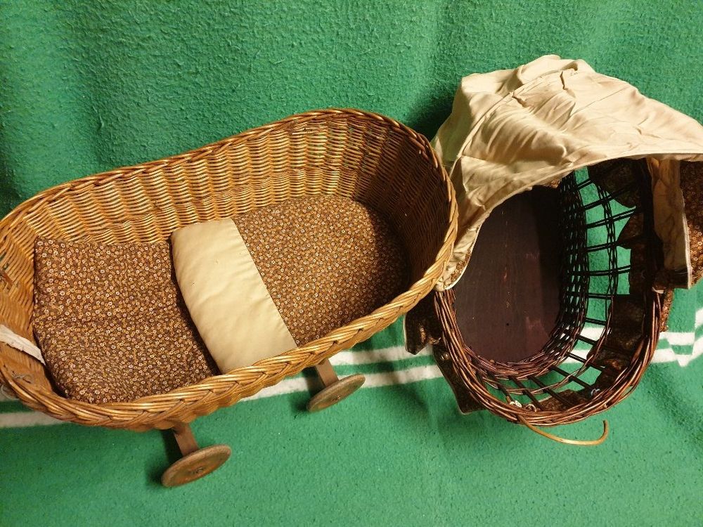 ANCIEN BERCEAU EN Osier pour Poupée EUR 49,00 - FR