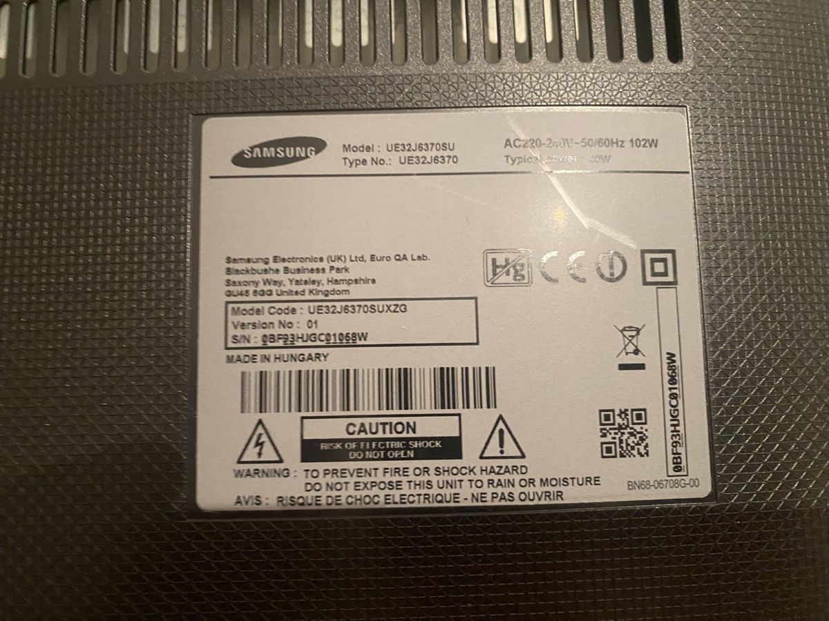 Monitore: Samsung Smart TV 32 Zoll – Gebraucht aus Bern von RezaiH 3
