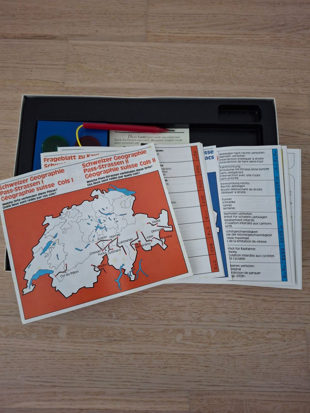 Carlit Spiele: Carlit Swiss-Quiz mit Prüfgerät – Gebraucht aus Dietikon von Hwengi 1