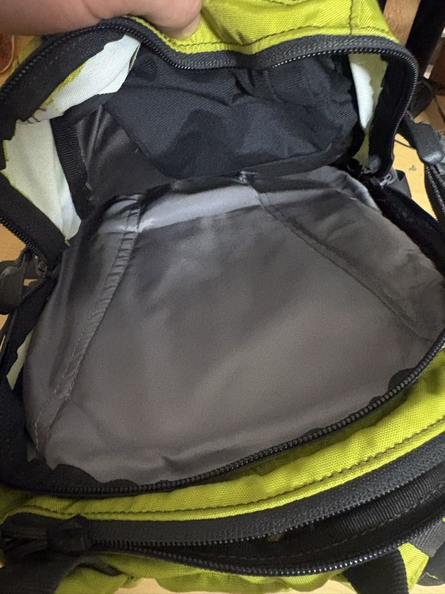 Camelbak Rucksäcke: Camelbak Mule NV Rucksack gebraucht – Gebraucht aus Basel von len_k98f 1