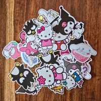 50 Stk. Sticker/Abziehbilder/Kleber/ Hello Kitty und Freunde