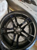 4 Platin wheels schwarz mit Sommerreifen Pirelli P zero