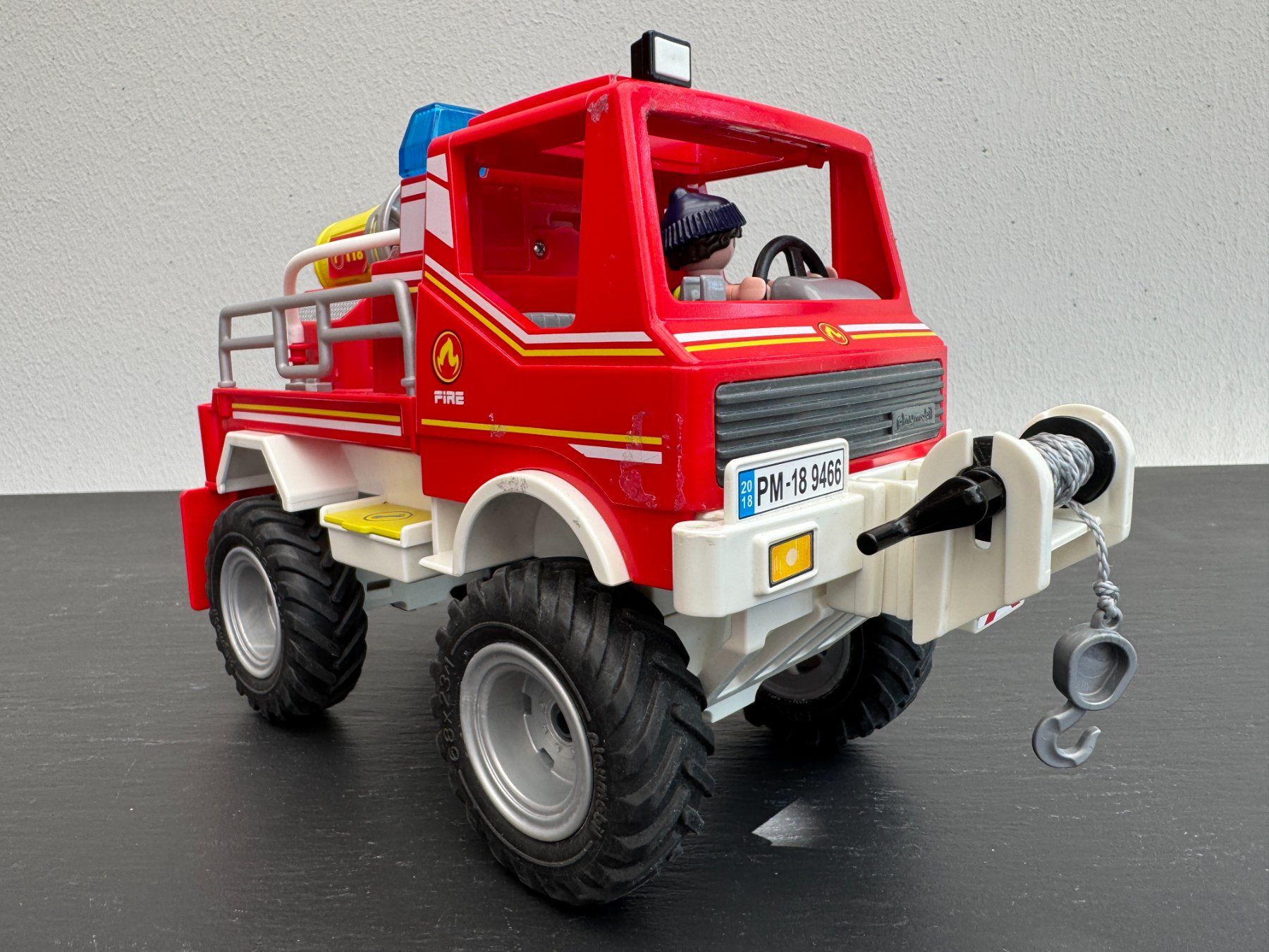 Playmobil Spielzeuge: Playmobil Feuerwehr Einsatzfahrzeug – Gebraucht aus Oberentfelden von PriMaSi 1