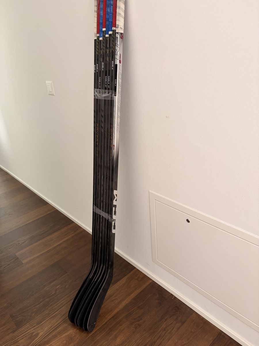 Ccm Bastoni & Pale: 8 Eishockeyschläger Top Modell verschiedener Marken – Usato da Port venduto da zirny_88 1