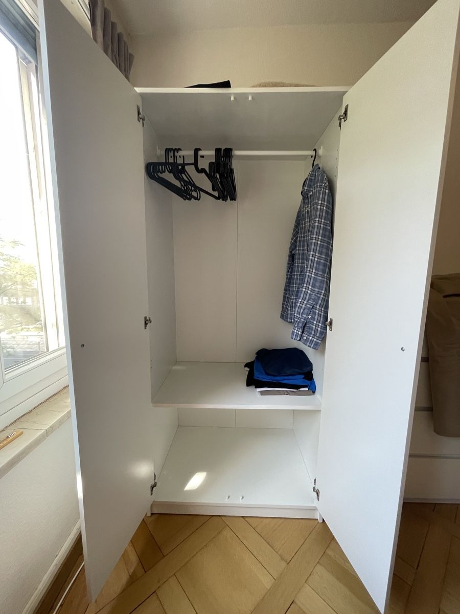 Armadi: Wardrobe – Nuovo (secondo la descrizione) da Zürich venduto da jan_2p7k 1