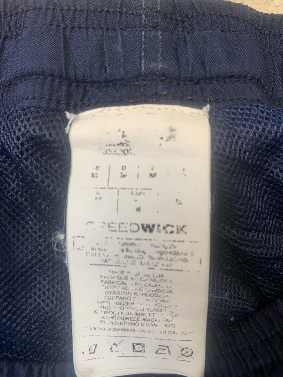 Reebok Pantaloni: Retro Reebok Trackpants, Size M, baggy – Usato da Münchenstein venduto da Alpinevintage 1