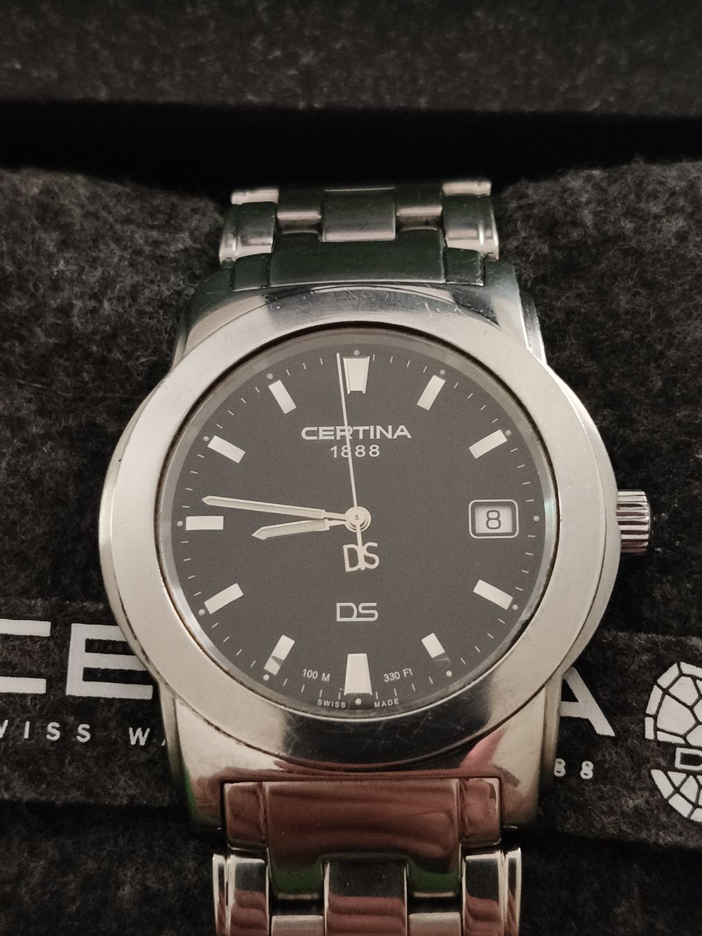 Certina Orologi: Certina DS Quarzuhr läuft einwandfrei mit Box – Usato da Glattbrugg venduto da tarnkappenbomber