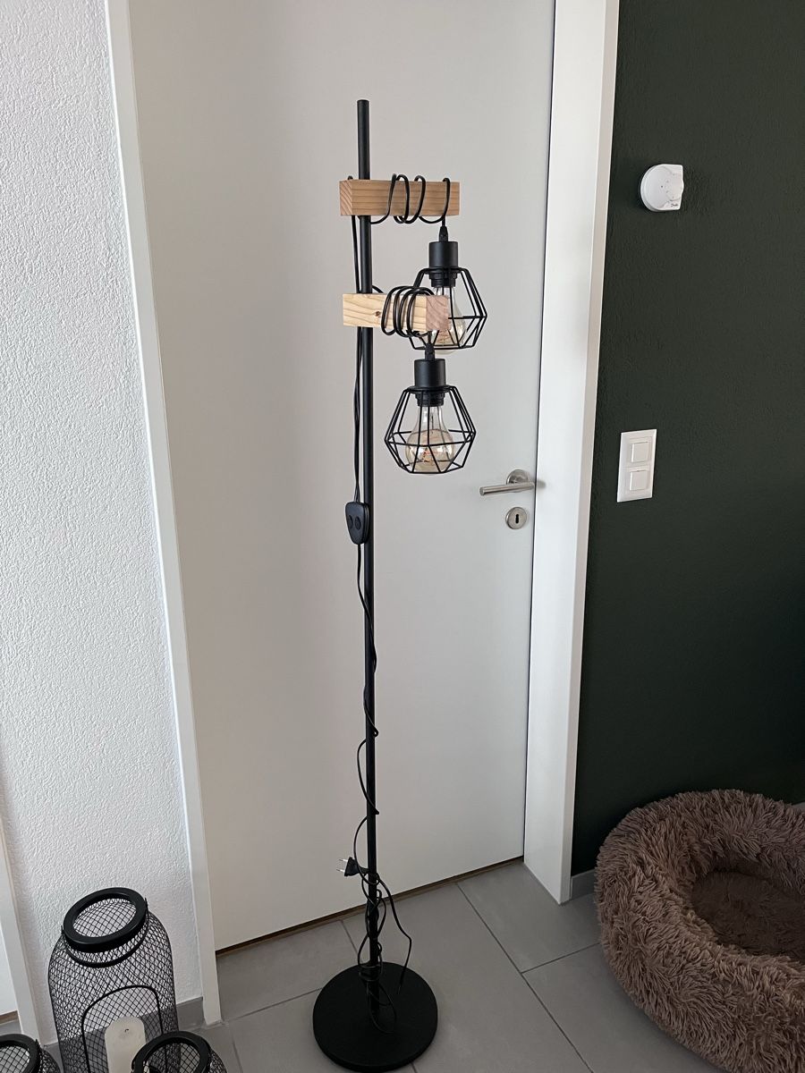 Lampade: Stehlampe schwarz 165cm – Usato da Feuerthalen venduto da sommer92