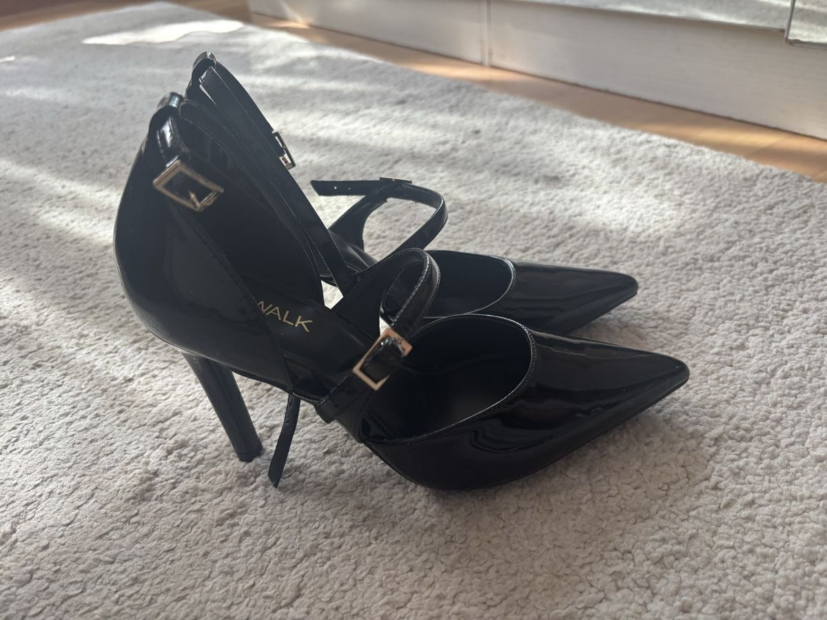 Scarpe da donna: Pumps high heels Gr.37 – Usato da Winterthur venduto da Bilure 1