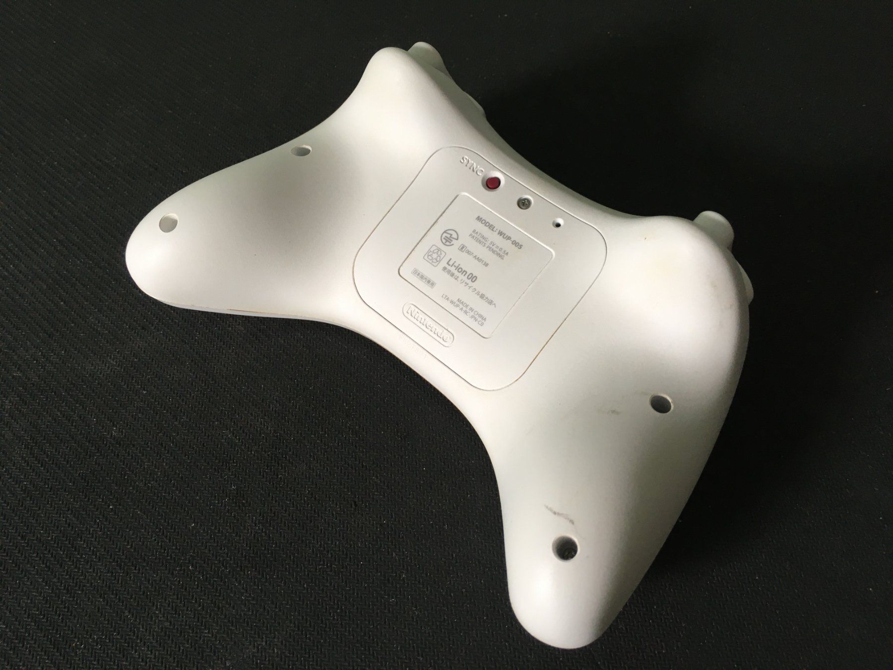 Nintendo Controller: Nintendo Wii U Pro Controller - Weiss – Gebraucht aus St.Gallen von Punktchen01 2