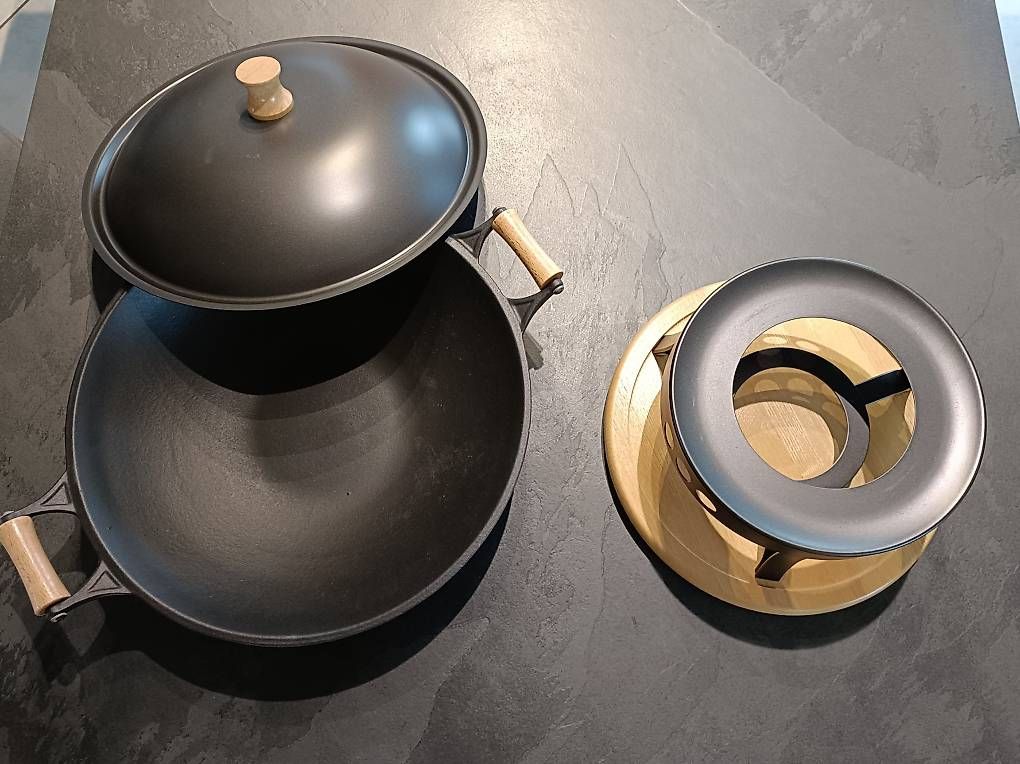 Padelle: Wok mit Rechaud – Usato da Herznach venduto da koro02