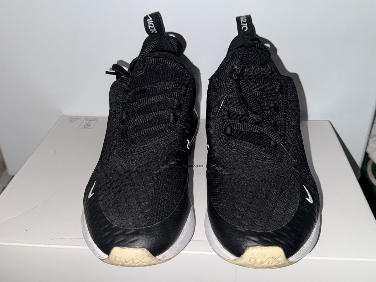 Nike Herrenschuhe:  Nike Air Max 270 Gr. 39 – Neu (gemäss Beschreibung) aus Schlieren von kle_dis 2