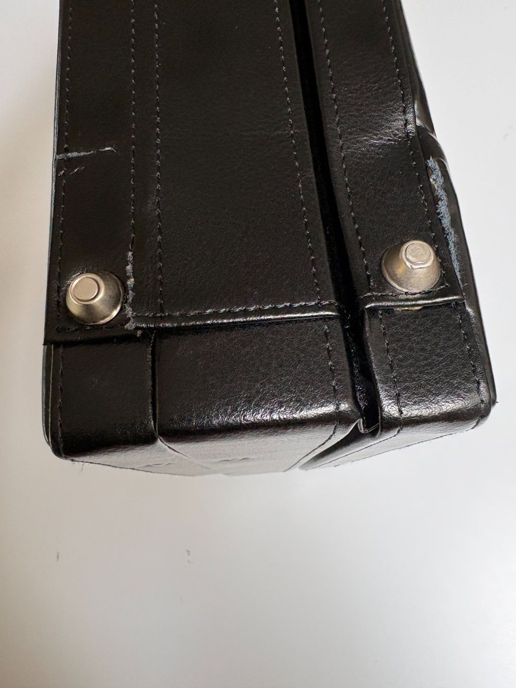 Koffer & Taschen: Aktenkoffer in Schwarz – Gebraucht aus Zug von isdach 5