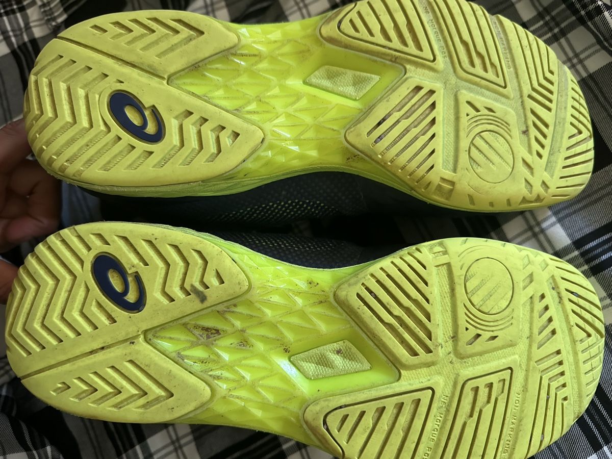 Asics Chaussures hommes: ASICS Turnschuhe gr 45 – D'occasion à Uster par bek_v2ct 3